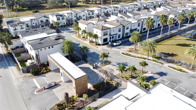 235 VILLA DOMANI CIRCLE, Davenport, FL 33896