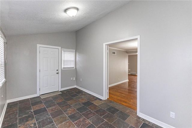 7401 Nall Avenue, Prairie Village, KS 66208