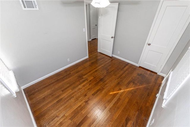 7401 Nall Avenue, Prairie Village, KS 66208