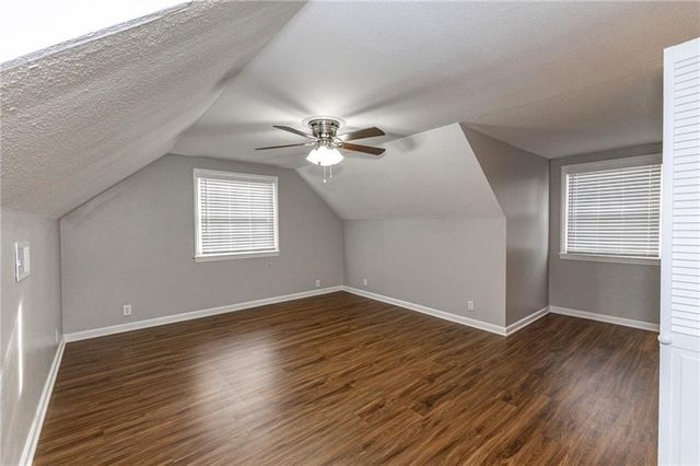 7401 Nall Avenue, Prairie Village, KS 66208