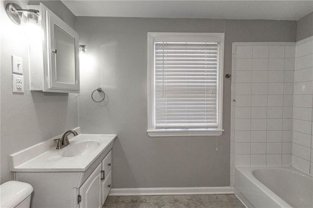 7401 Nall Avenue, Prairie Village, KS 66208