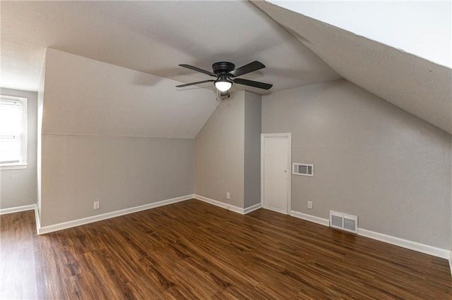 7401 Nall Avenue, Prairie Village, KS 66208