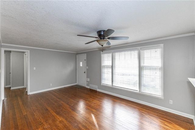 7401 Nall Avenue, Prairie Village, KS 66208