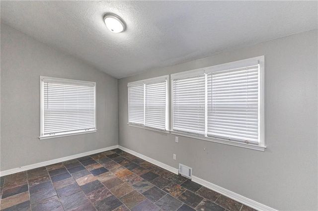 7401 Nall Avenue, Prairie Village, KS 66208