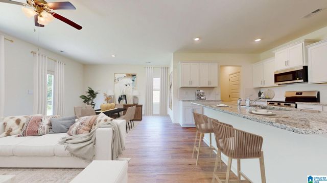 520 FOGGY BROOK LOOP, Chelsea, AL 35043