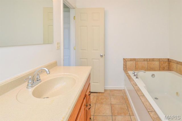 1031 Franklin Court, Sullivan, MO 63080