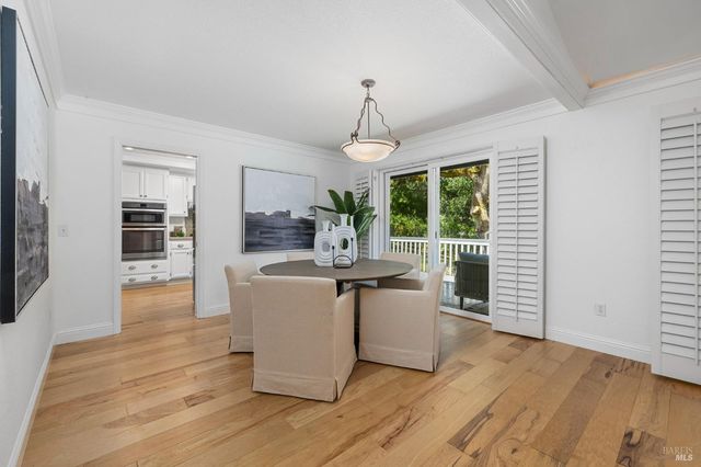 405 Crestridge Pl, Santa Rosa, CA 95409