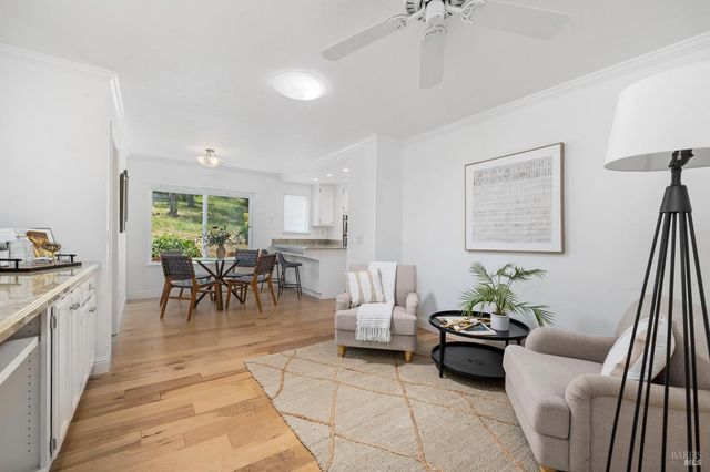 405 Crestridge Pl, Santa Rosa, CA 95409