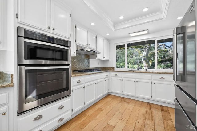 405 Crestridge Pl, Santa Rosa, CA 95409