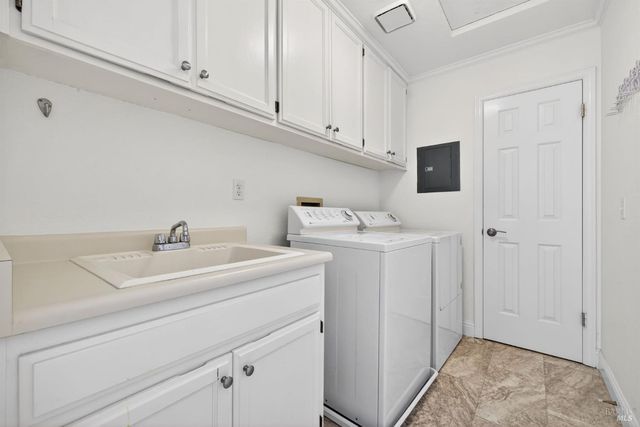 405 Crestridge Pl, Santa Rosa, CA 95409