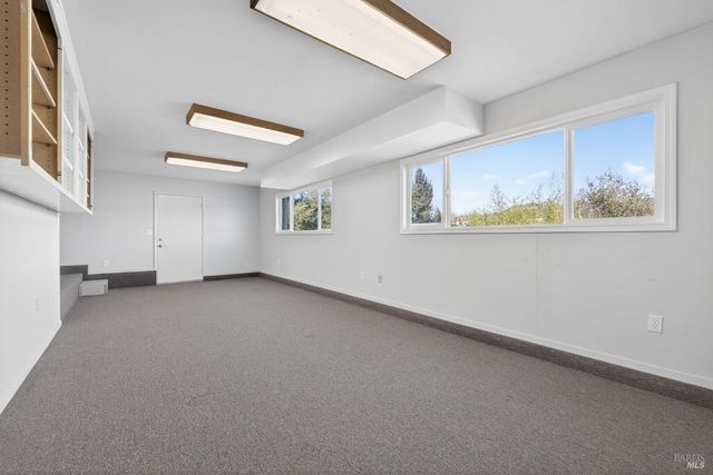 405 Crestridge Pl, Santa Rosa, CA 95409