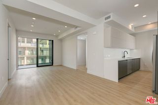 3833 Dunn Drive 201, Culver City, CA 90232