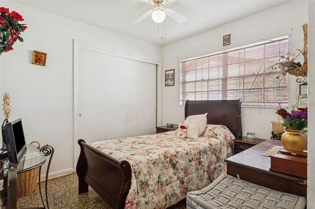 305 N LAUBER WAY, Tampa, FL 33609