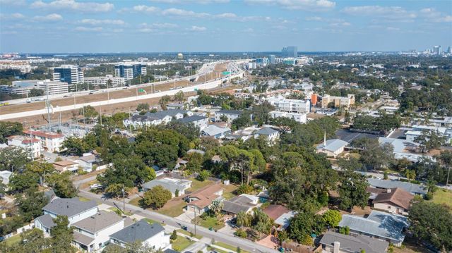 305 N LAUBER WAY, Tampa, FL 33609