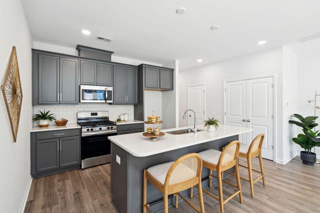 735 Alma Square Dr Drive, Moncks Corner, SC 29461