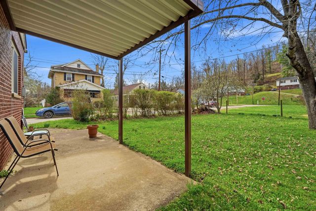 176 Fountain Place, Huntington, WV 25701