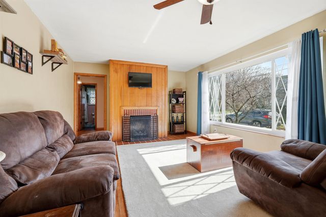 176 Fountain Place, Huntington, WV 25701