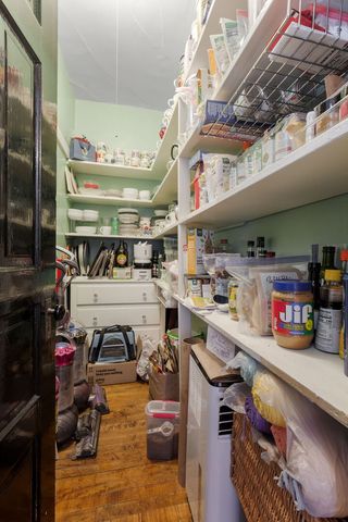 1959 W Balmoral Avenue, Chicago, IL 60640