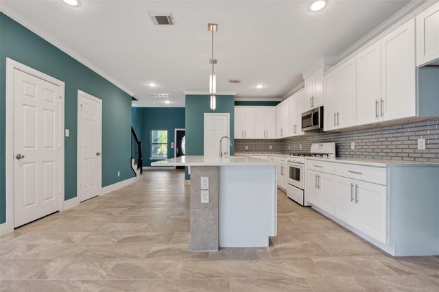 5613 Annunciation Street, Houston, TX 77016