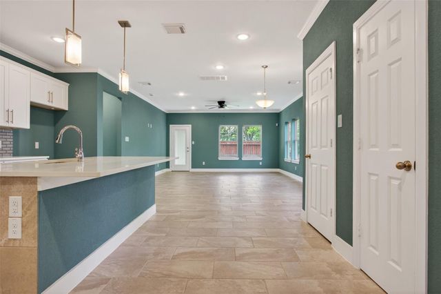 5613 Annunciation Street, Houston, TX 77016