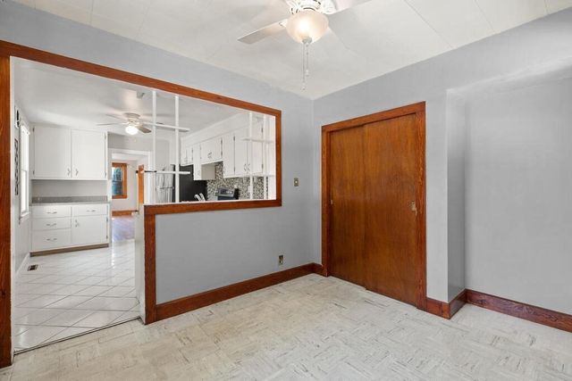 8 Plain St, Randolph, MA 02368