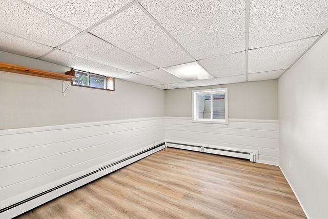 46 Kay St, Springfield, MA 01109