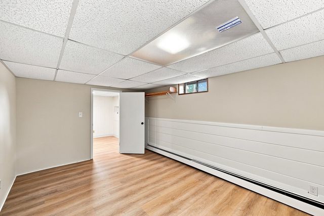 46 Kay St, Springfield, MA 01109