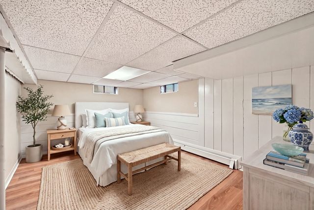 46 Kay St, Springfield, MA 01109
