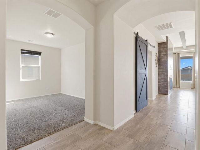 6936 Dusty Drive NE, Rio Rancho, NM 87144