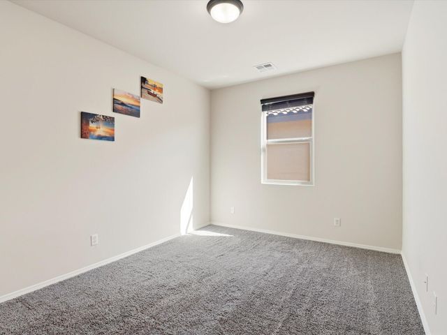 6936 Dusty Drive NE, Rio Rancho, NM 87144