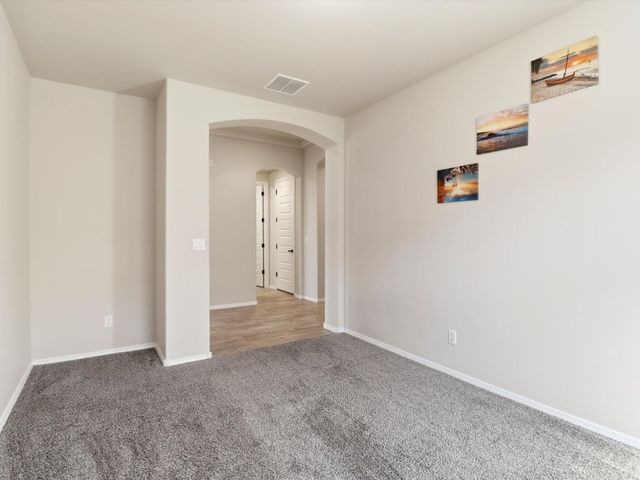 6936 Dusty Drive NE, Rio Rancho, NM 87144