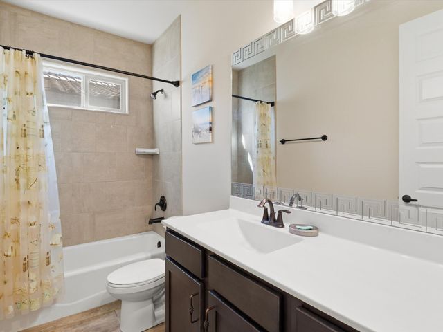 6936 Dusty Drive NE, Rio Rancho, NM 87144