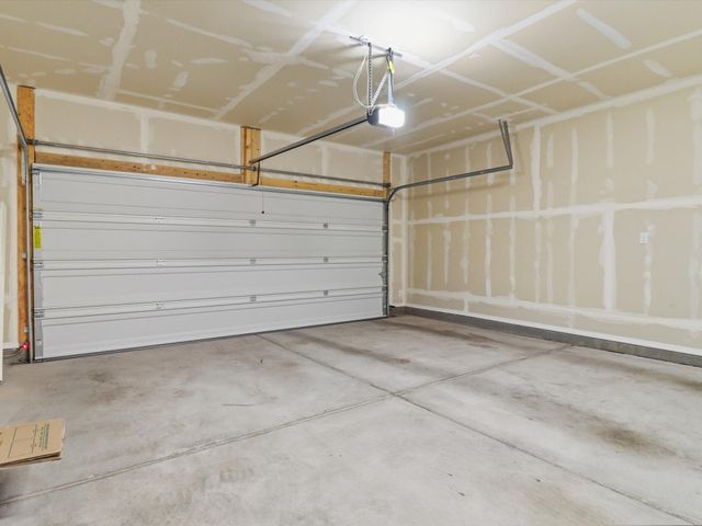 6936 Dusty Drive NE, Rio Rancho, NM 87144