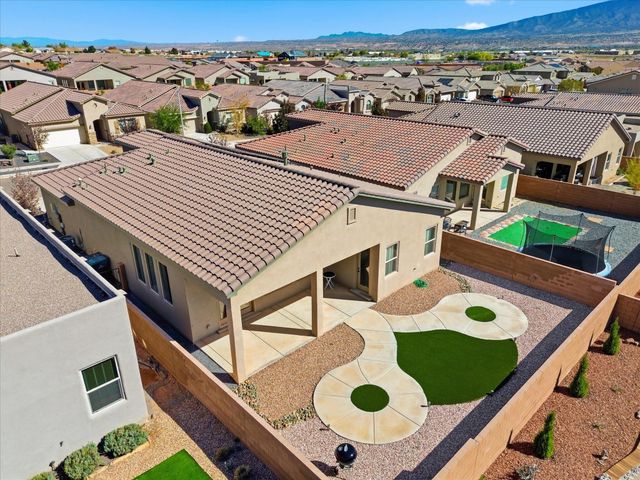 6936 Dusty Drive NE, Rio Rancho, NM 87144