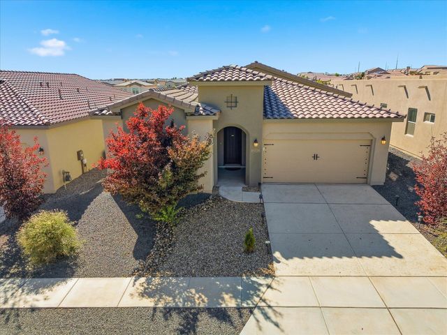 6936 Dusty Drive NE, Rio Rancho, NM 87144