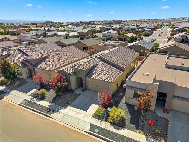 6936 Dusty Drive NE, Rio Rancho, NM 87144