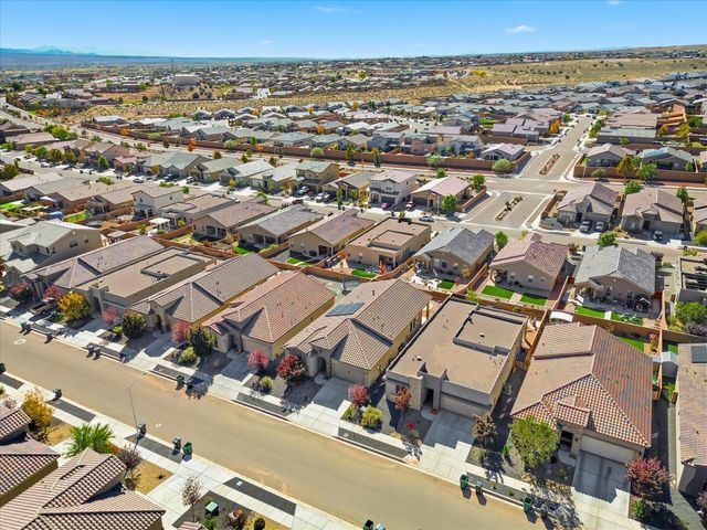 6936 Dusty Drive NE, Rio Rancho, NM 87144