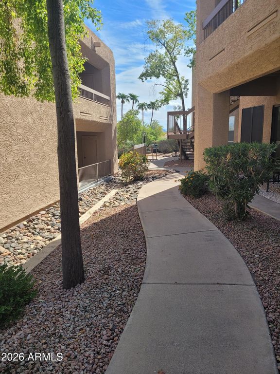 14645 N FOUNTAIN HILLS Boulevard 112, Fountain Hills, AZ 85268 — photo 3