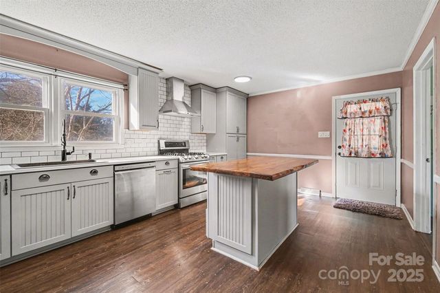 1691 Hands Mill Highway, Rock Hill, SC 29732