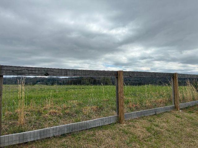 176 Crescent Circle, Niota, TN 37826