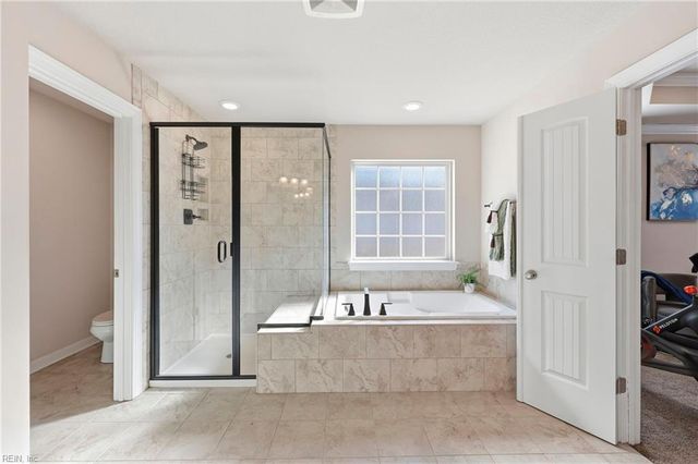 6001 Gardenstone CIR, Suffolk, VA 23434