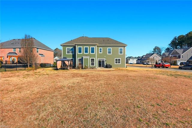 6001 Gardenstone CIR, Suffolk, VA 23434