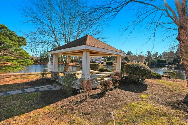 6001 Gardenstone CIR, Suffolk, VA 23434