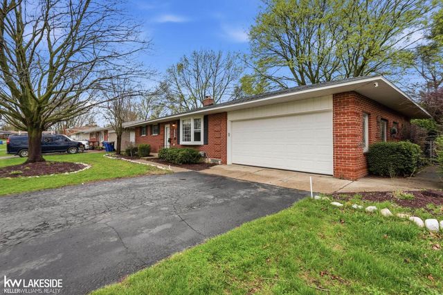 740 Robbinann Drive, Waterford, MI 48328