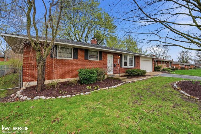 740 Robbinann Drive, Waterford, MI 48328