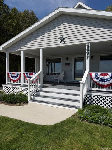 6897 N Us Highway 23, Oscoda Charter Township, MI 48750