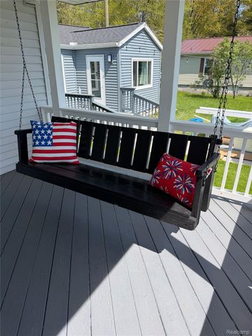 6897 N Us Highway 23, Oscoda Charter Township, MI 48750