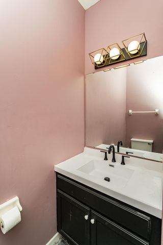 1935 Cabernet Lane NW, Rochester, MN 55901