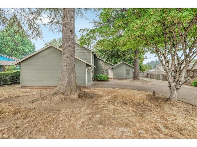 151 Ne SHANNON St, Hillsboro, OR 97124