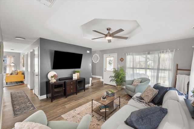 2700 Yorkfield Court, Arlington, TX 76001